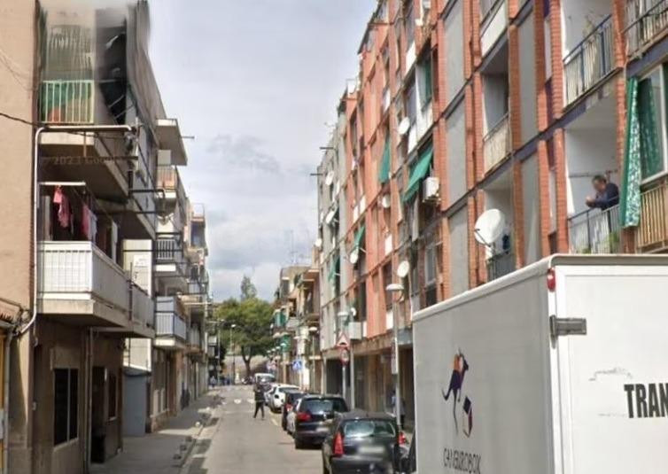 FANTÁSTICO PISO en Canovelles (Barcelona)