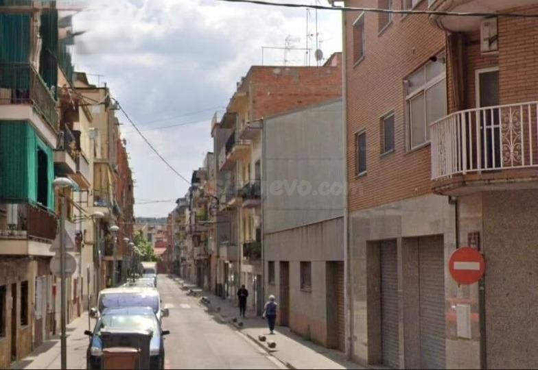 FANTÁSTICO PISO en Canovelles (Barcelona) - foto 2