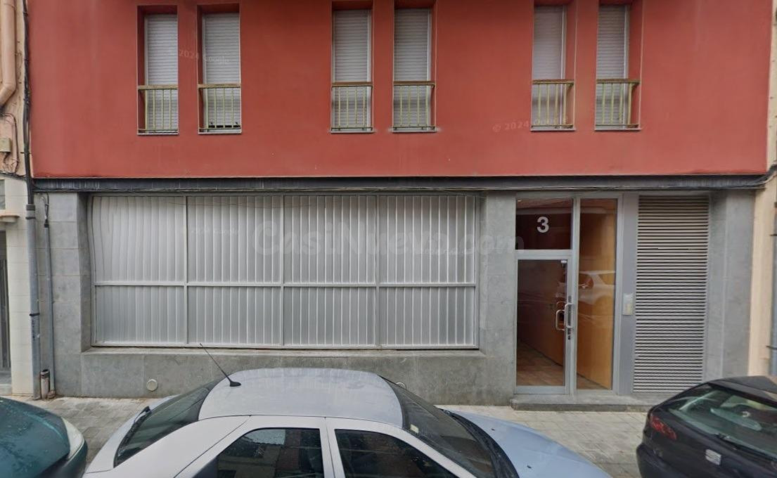 SE VENDE DÚPLEX OKUPADO en Calle Vicenc Bou Nº 3 Figueres (G