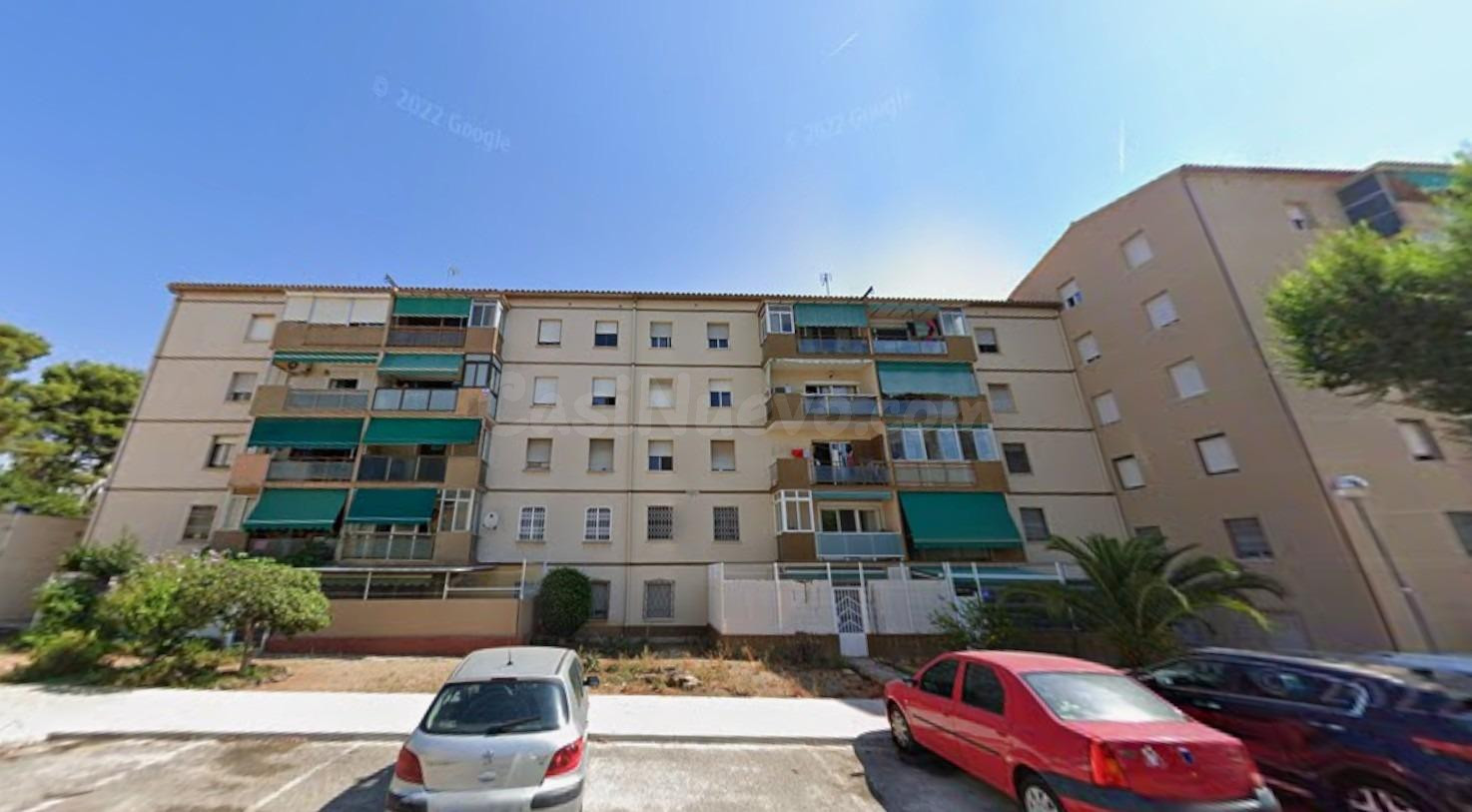 Se vende piso OKUPADO en Plaza Hispanitat 5 Viladecans, (Bar - foto 5