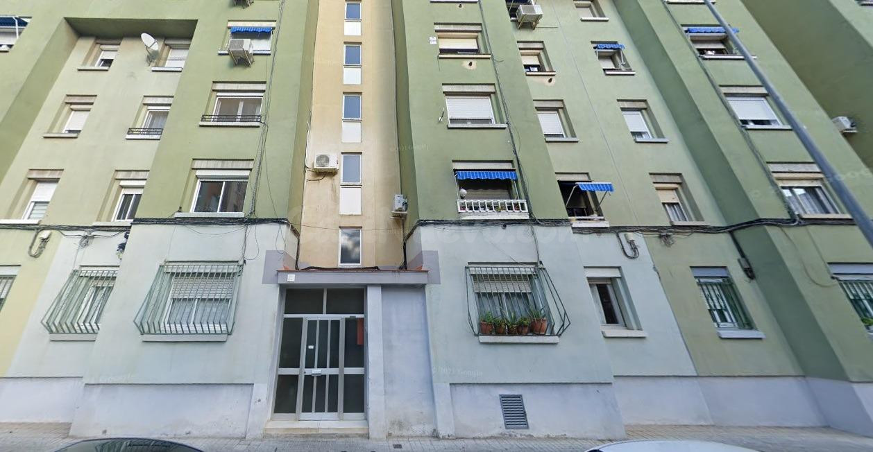 Se vende PISO OKUPADO en Calle Bolvir Nº 2 Sabadell (Barcelo