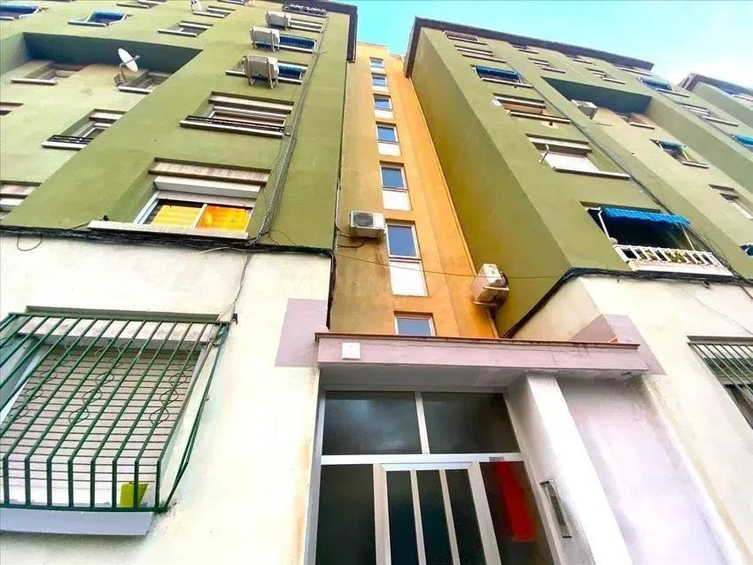 Se vende PISO OKUPADO en Calle Bolvir Nº 2 Sabadell (Barcelo - foto 4