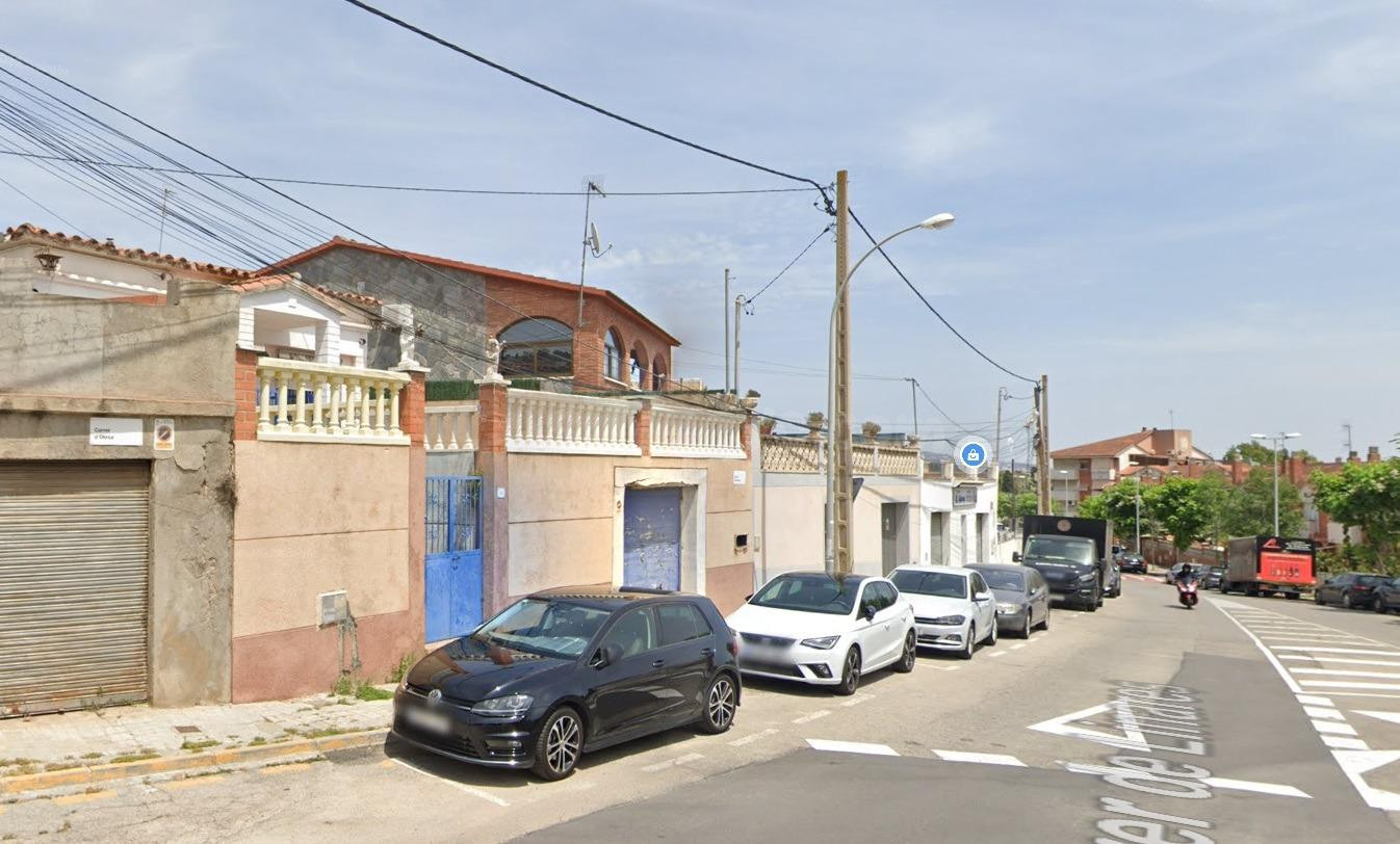 MARAVILLOSA CASA en Sant Vicenç dels Horts (Barcelona). - foto 3