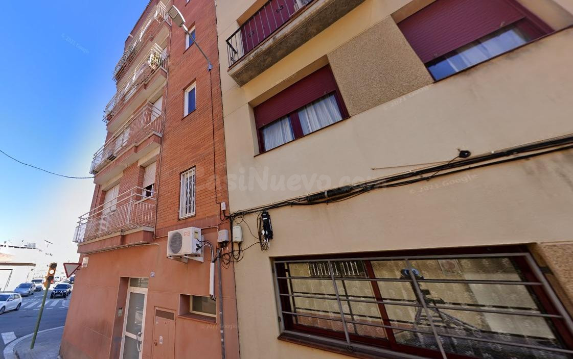 Se vende PISO OKUPADO en Calle de Sierra Nevada Nº 30 Sabade