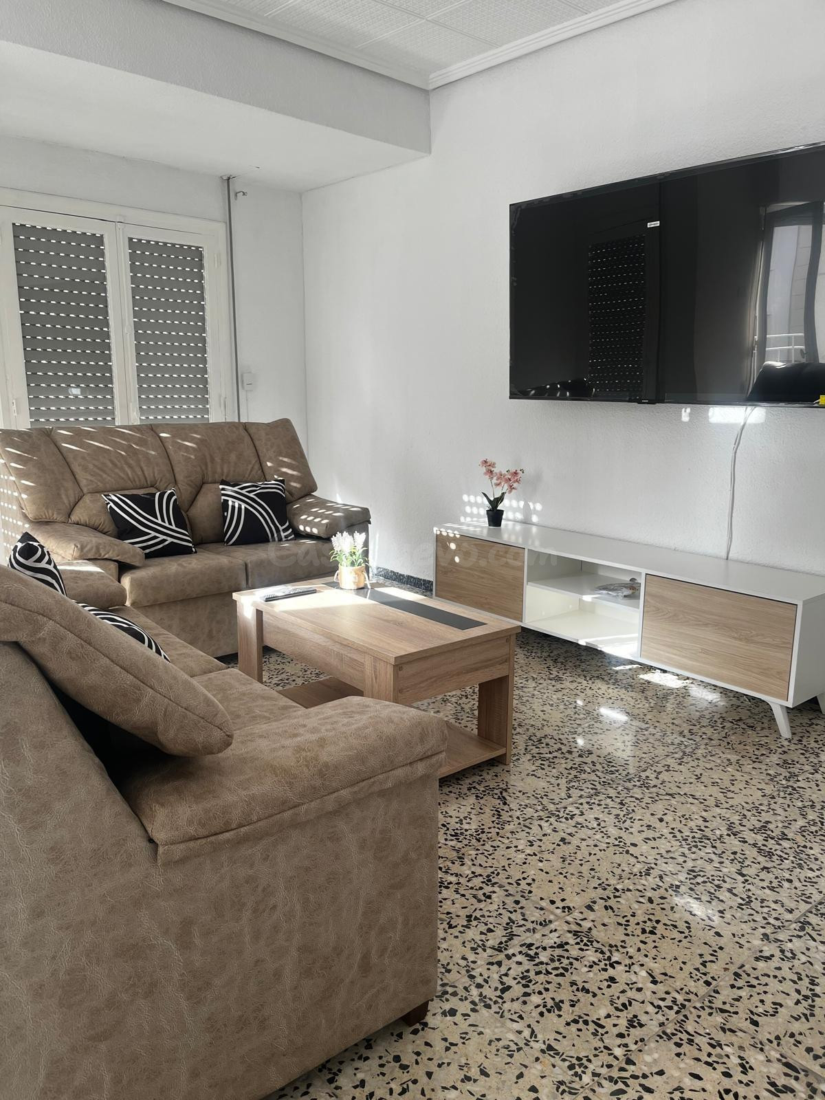 ¡¡AMPLIA VIVIENDA CON ASCENSOR EN ZONA CENTRO !! - foto 2