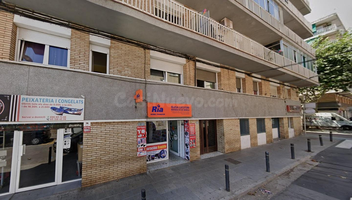 Se vende ÁTICO OKUPADO en Olesa de Montserrat (Barcelona). - foto 2