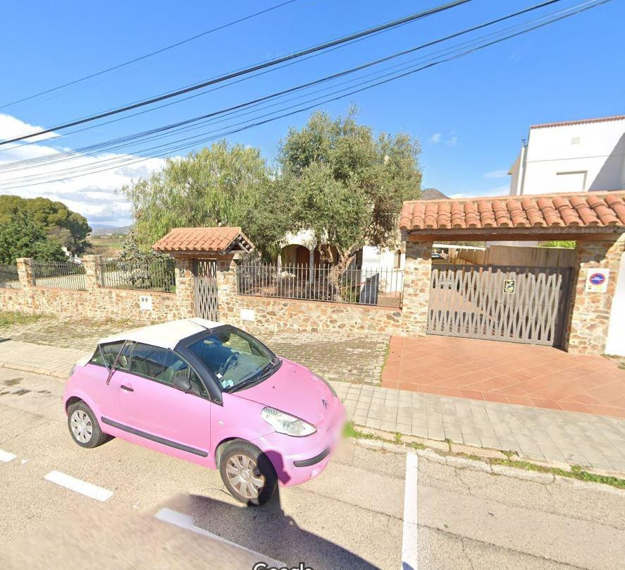SE VENDE CASA OKUPADA EN ROSES (GIRONA) - foto 3