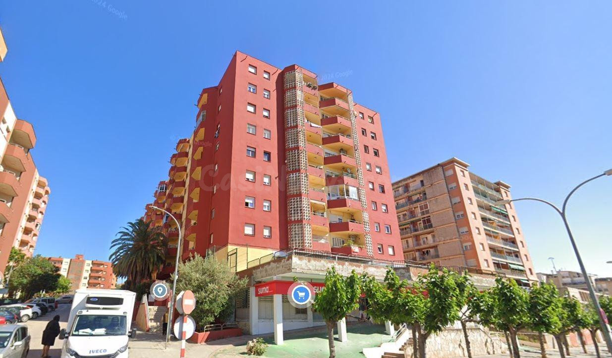 PISO OKUPADO EN FIGUERES (GIRONA) - foto 2