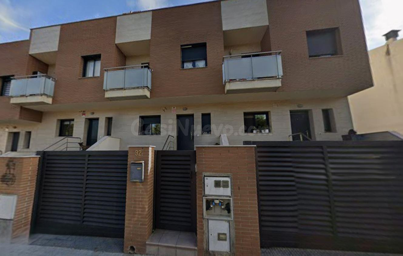 Se vende piso OKUPADO en Vilanova i la Geltrú (Barcelona).