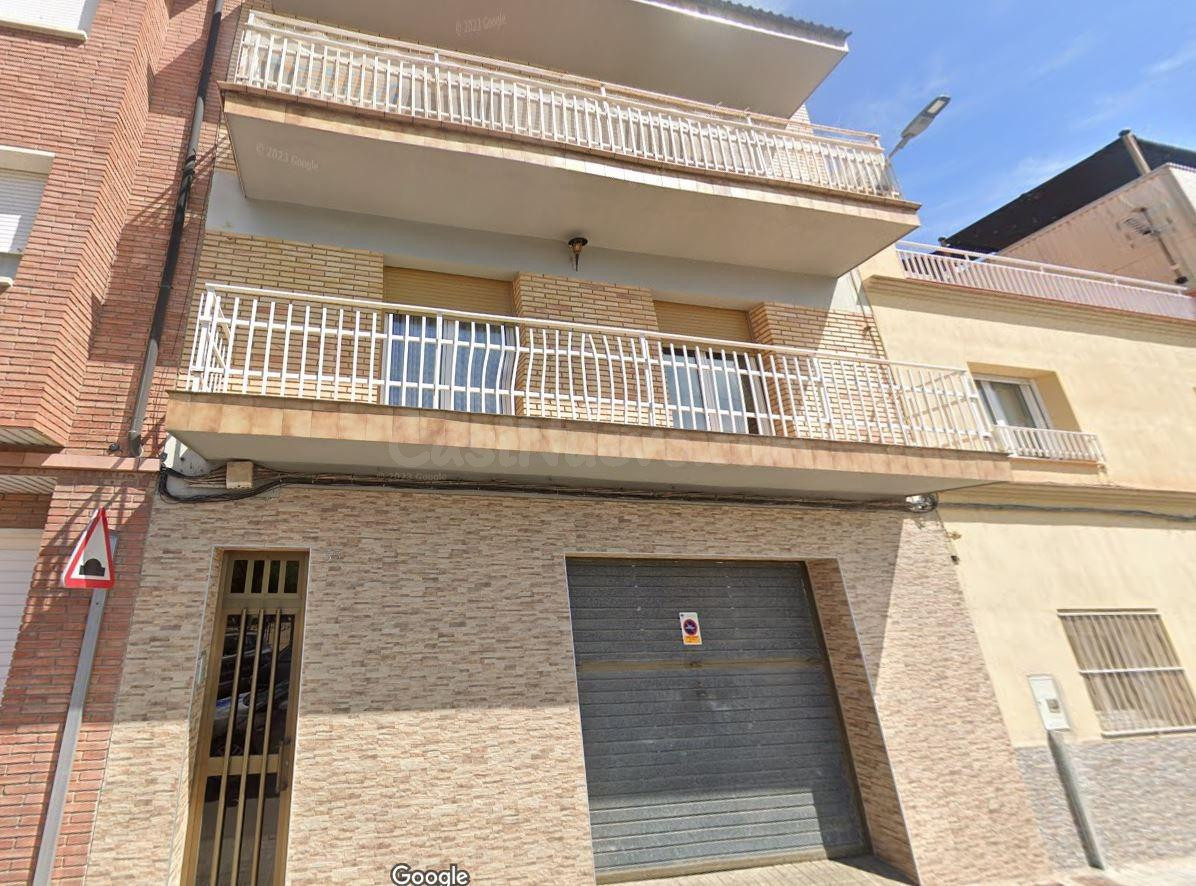 VENTA DE PISO OKUPADO EN Santa Margarida de Montbuí (BARCELO