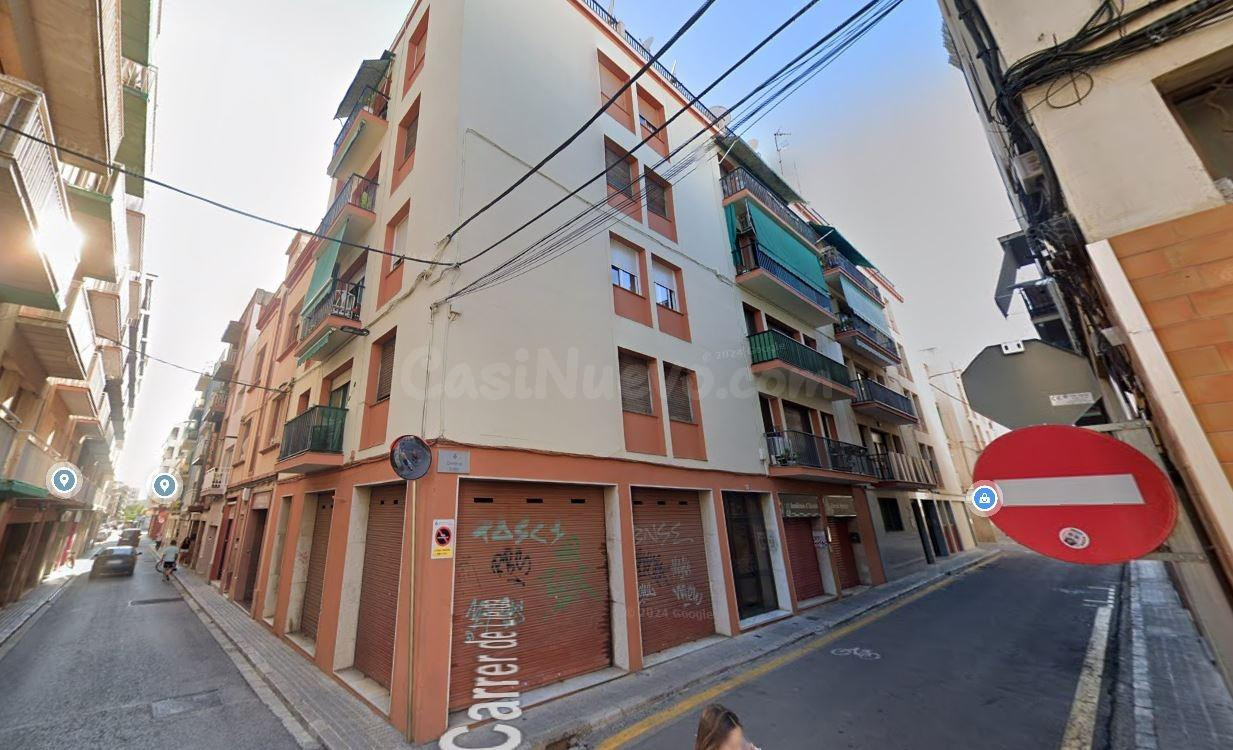 Se vende piso OKUPADO en Vilanova i la Geltrú (Barcelona). - foto 3