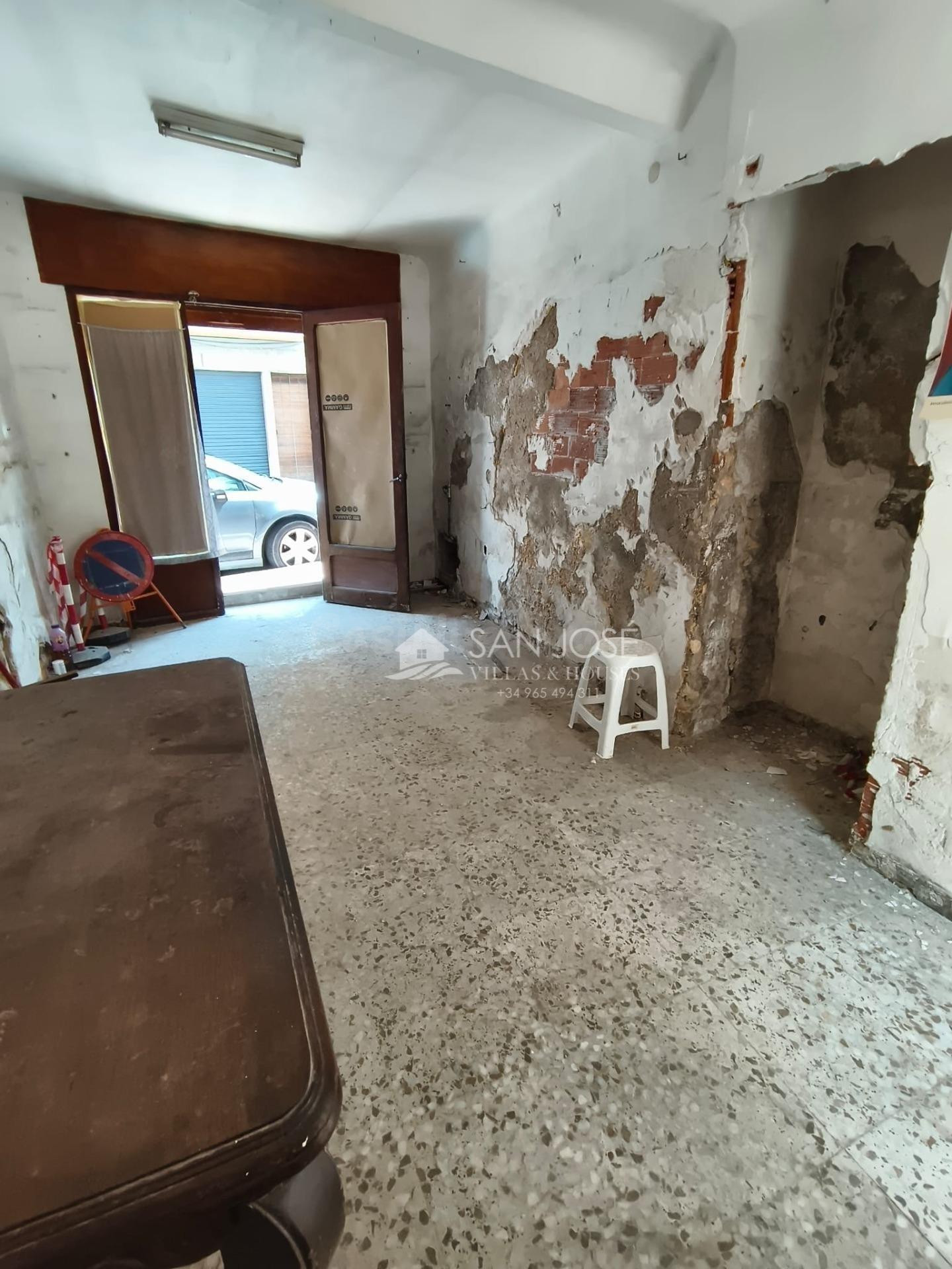 SE VENDE CASA EN MONFORTE DEL CID PARA REFORMAR - foto 2