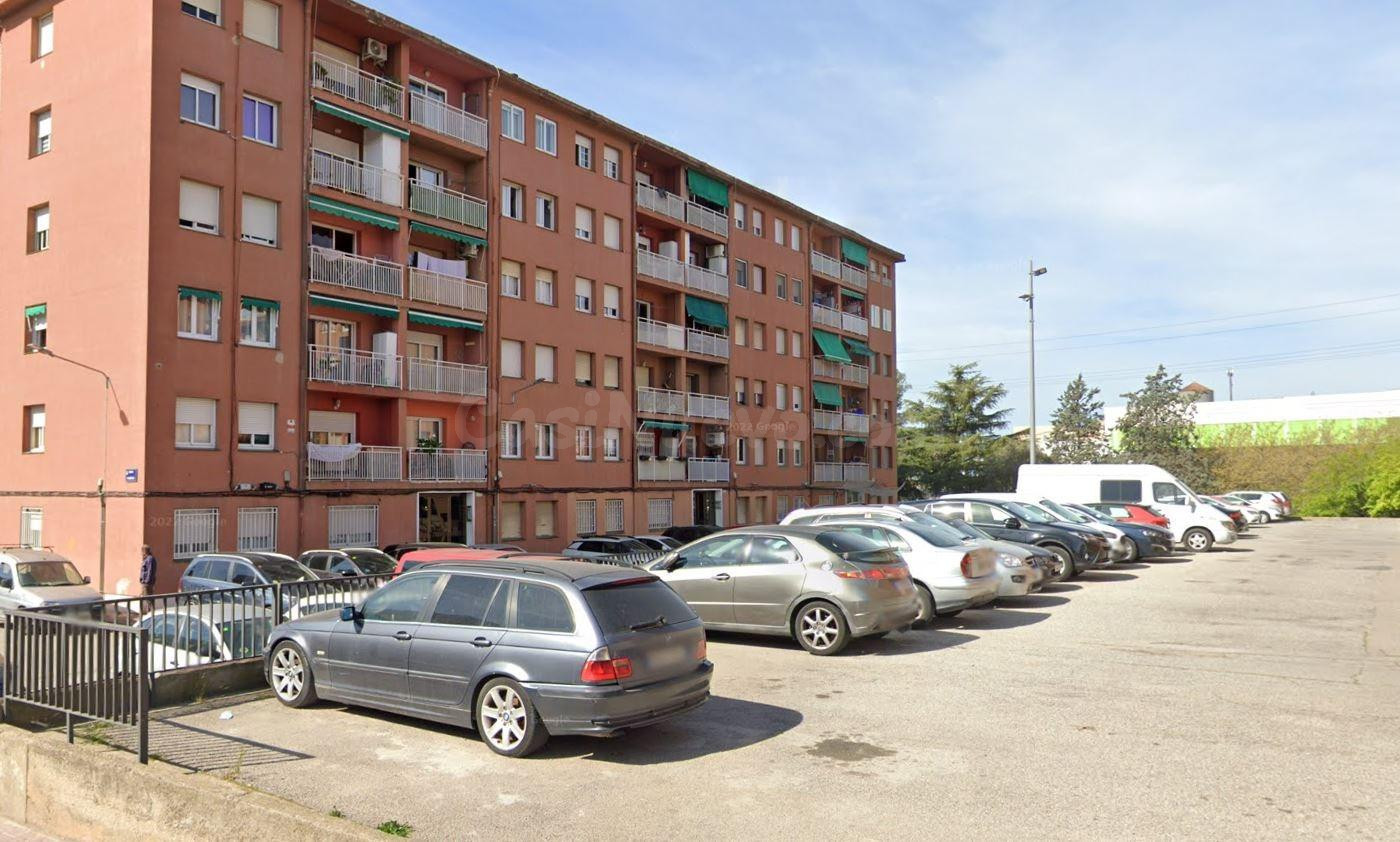 Se vende piso OKUPADO en Calle América 15 de Terrassa (Barce - foto 2