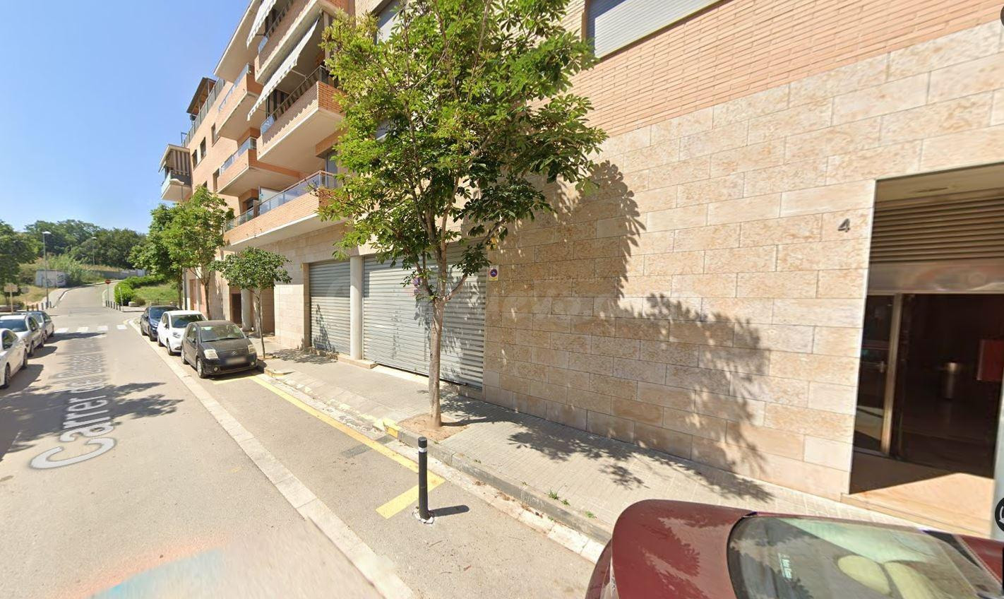 Se vende piso OKUPADO en Tordera (Barcelona). - foto 2