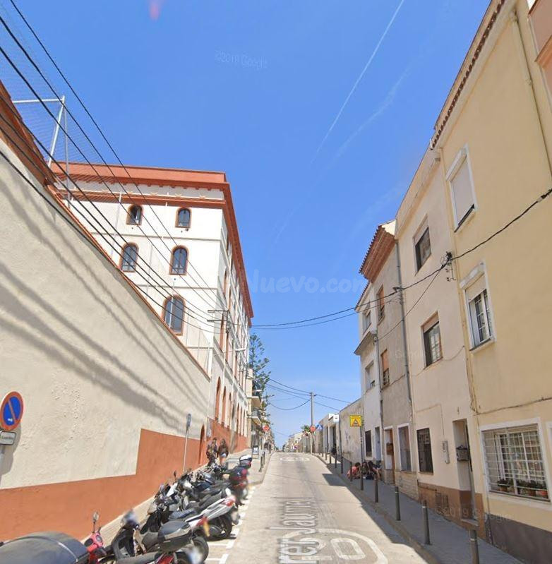 VENTA DE CASA OKUPADA EN EL MASNOU (BARCELONA) - foto 3