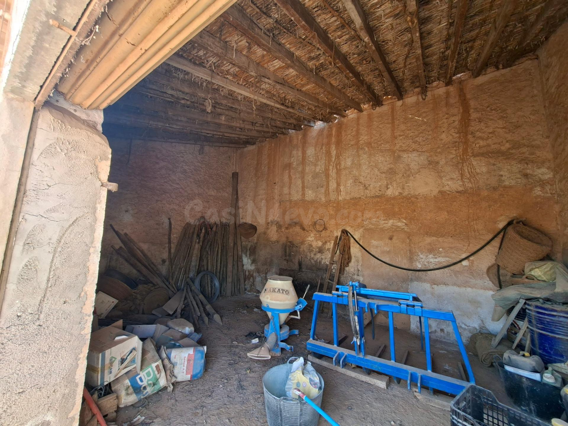 ¡ CASA CON TERRENO EN ALGUEÑA ! - foto 3
