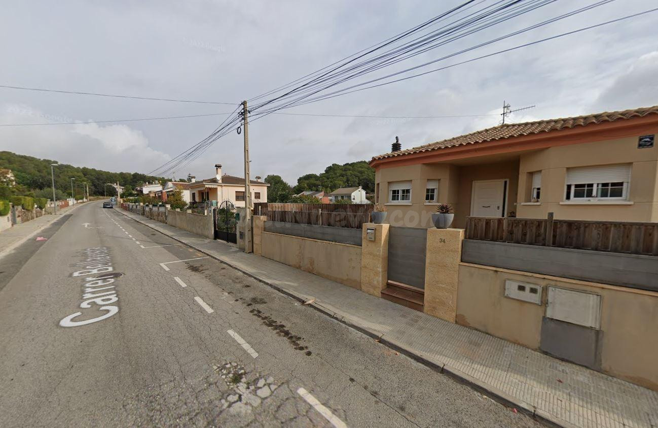 Se vende piso OKUPA en Bellavista de Calafell (Tarragona) - foto 3