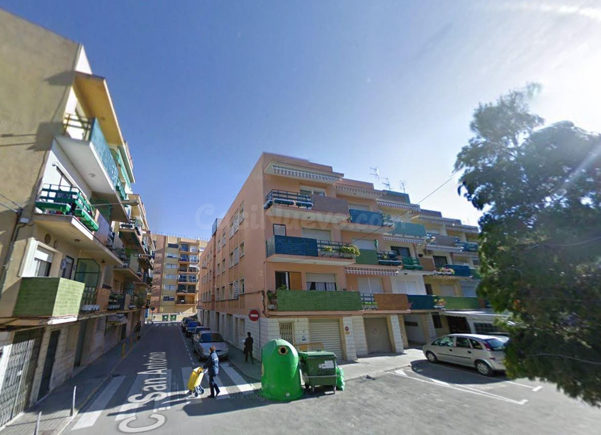Se vende piso OKUPADO en Peñíscola (Castellón)