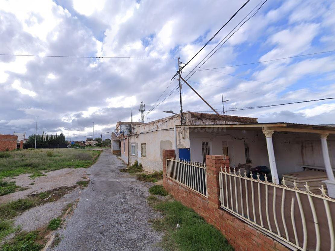 Se vende casa OKUPA en Castellón de la Plana (Castellón) - foto 2