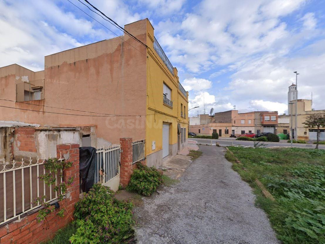 Se vende casa OKUPA en Castellón de la Plana (Castellón) - foto 3