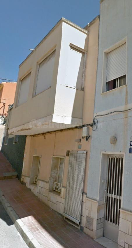 Se vende casa OKUPA en Monóvar (Castellón). - foto 3
