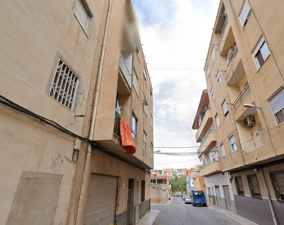 Se vende Piso OKUPADO en Zarzuela Elda, (Alicante/Alacant). - foto 4