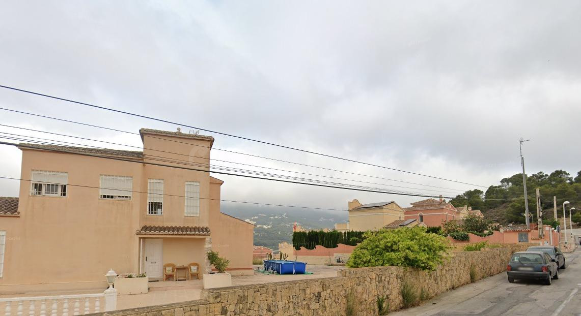 Se vende piso OKUPADO en Polígono Gargasindi Nº 6 Calpe/Calp - foto 3