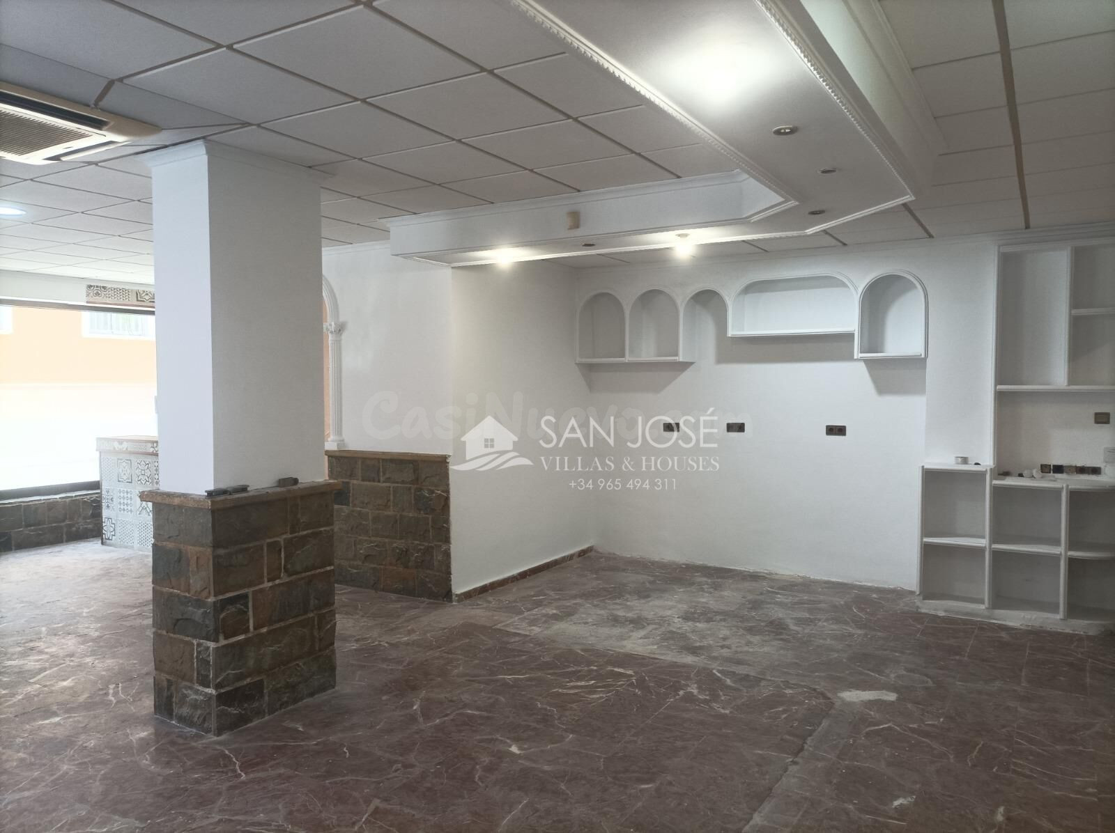 ALQUILER DE LOCAL COMERCIAL EN EL CENTRO DE ELCHE - foto 5