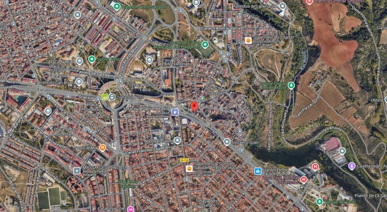 Se vende casa adosada OKUPA en Sabadell (Barcelona). - foto 4