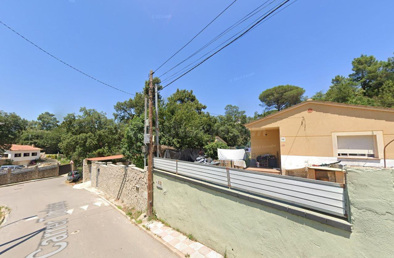 Se vende bungalow OKUPADO en Tordera Lloret de Mar (Girona) - foto 3