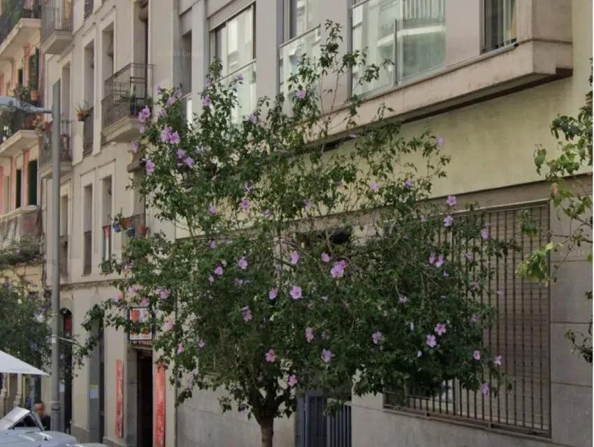 Se vende dúplex OKUPA en Barcelona (Barcelona). - foto 5