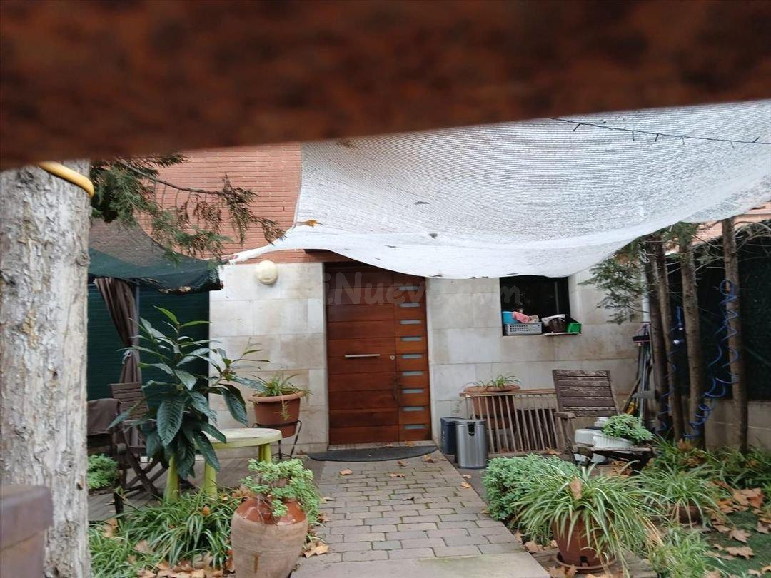 Se vende casa adosada OKUPA en St Julia Sarrià de Ter (Giron - foto 2