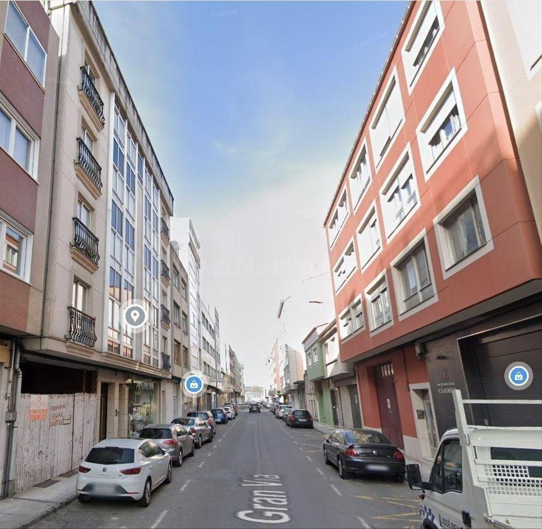 Se vende residencial con garaje OKUPA en Calle Ru Gran Vía e - foto 3