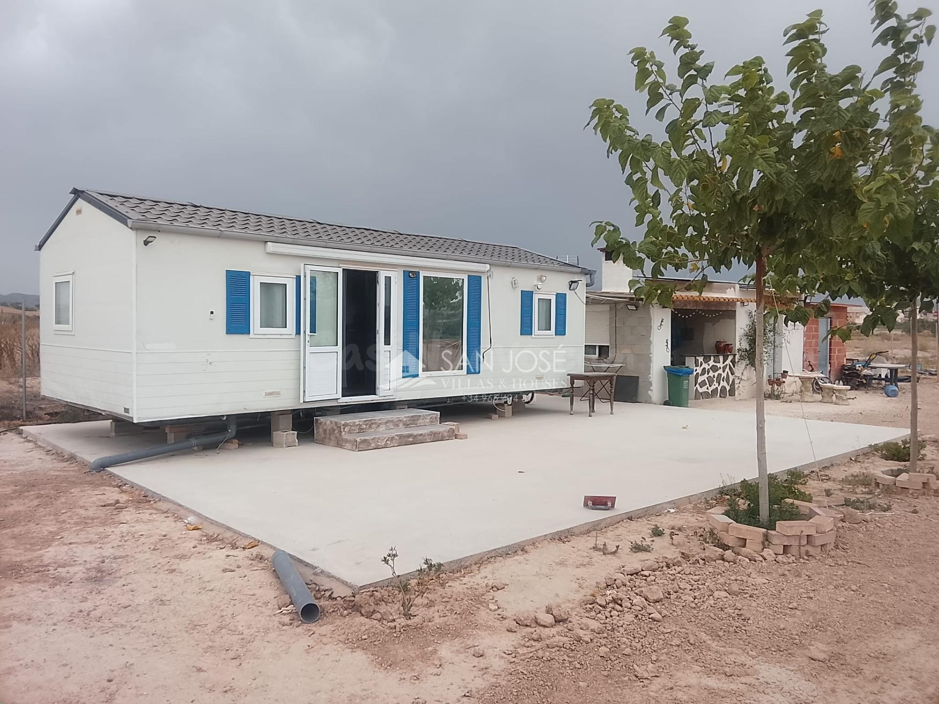 PARCELA DE 3.900 M2 AL LADO DE MONFORTE DEL CID, TIENE MOBIL - foto 2
