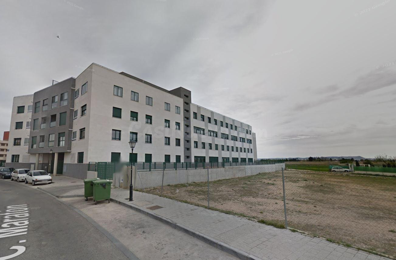 Se vende piso OKUPA en Albacete (Albacete). - foto 2
