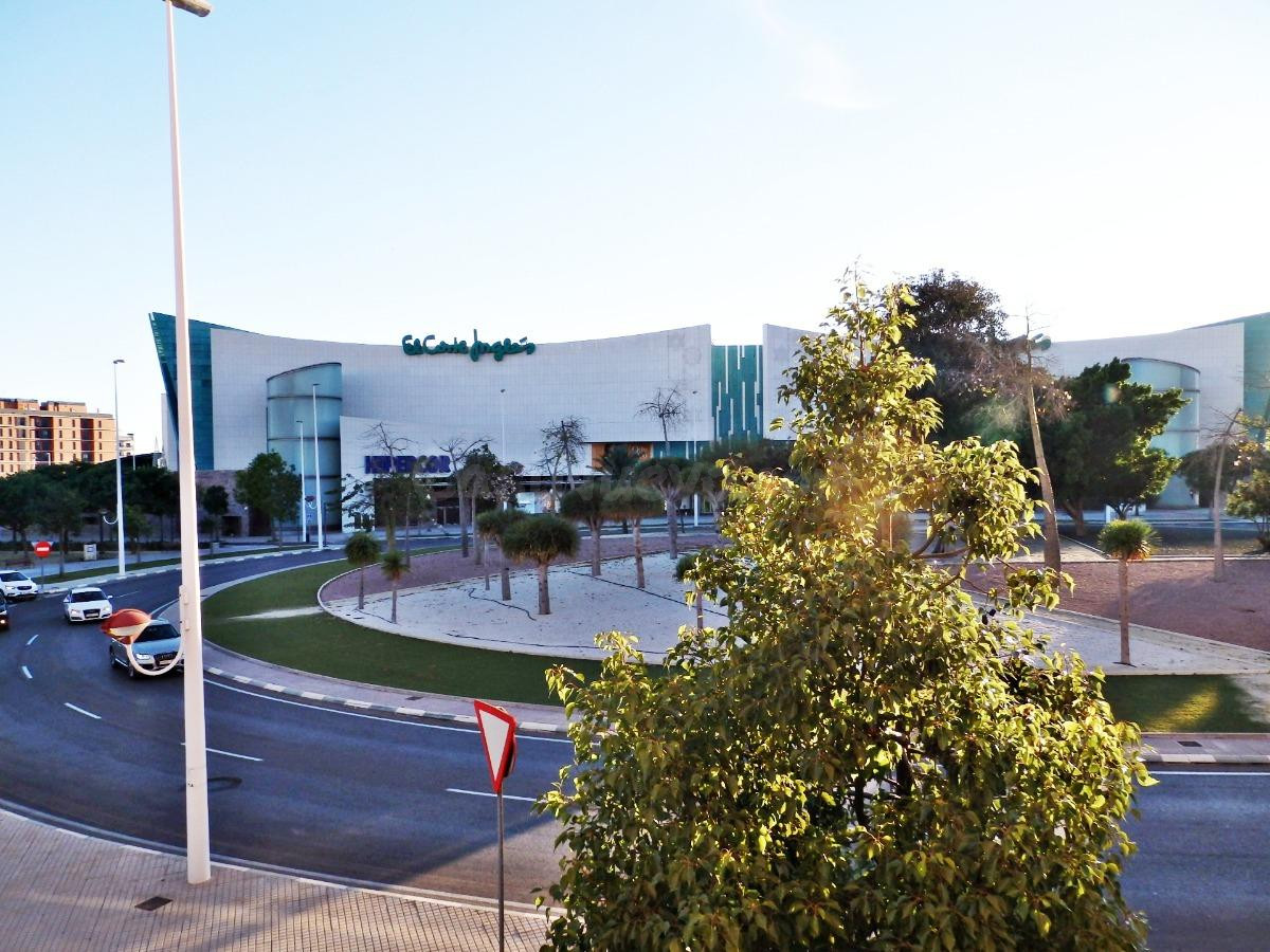 ¡Tu Nuevo Hogar Espera en Elche, Junto al Corte Inglés! ✨