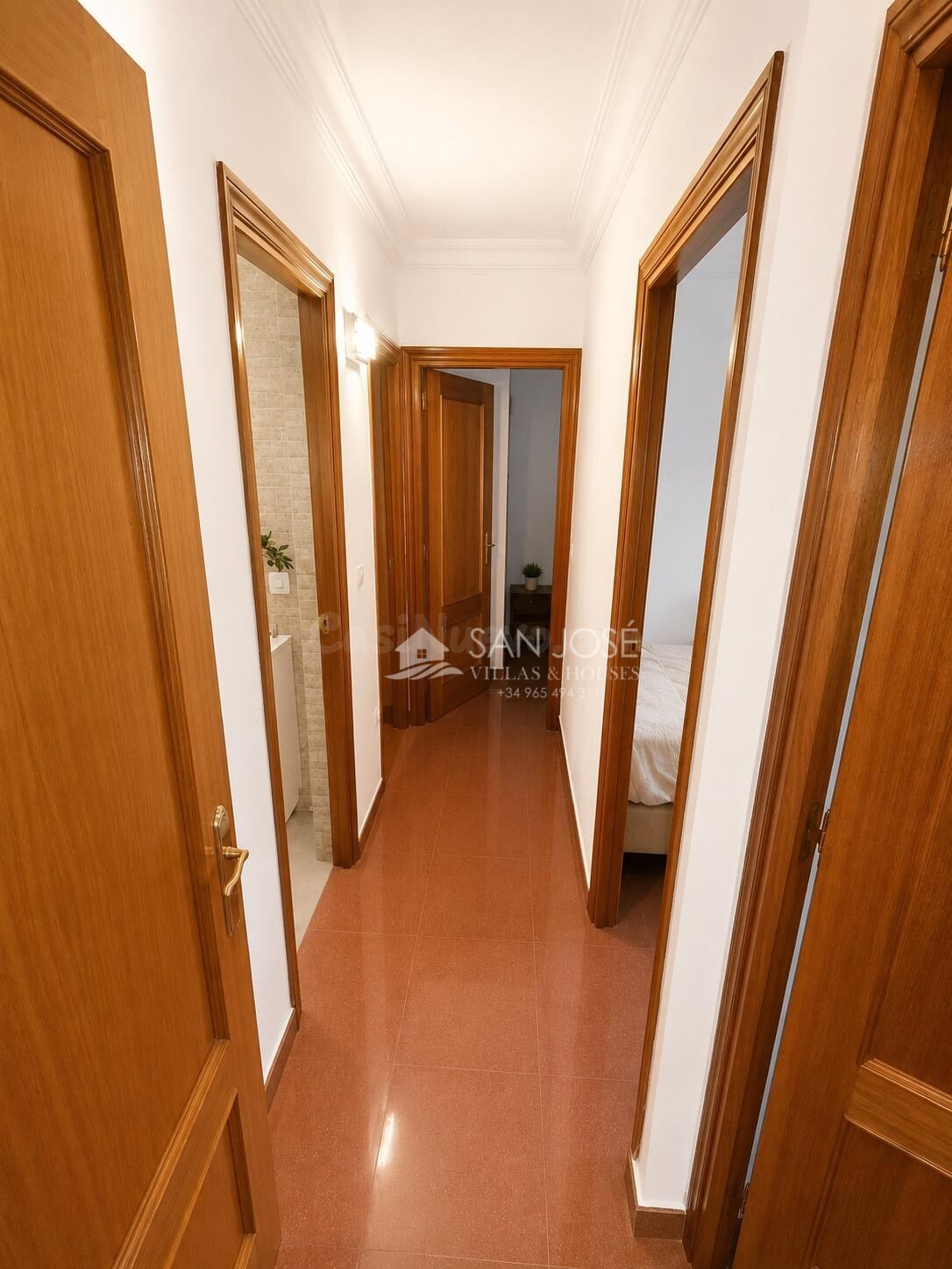 VENTA DE PISO EN SEVILLA, MUY LUMINOSO CON 3 DORMITORIOS EN  - foto 5