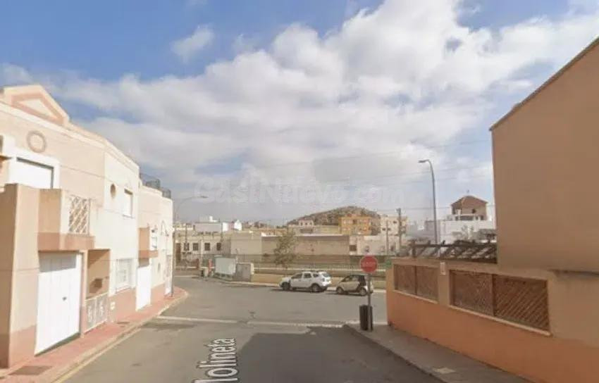 Se vende casa independiente OKUPA en Huércal de Almería (Alm - foto 2