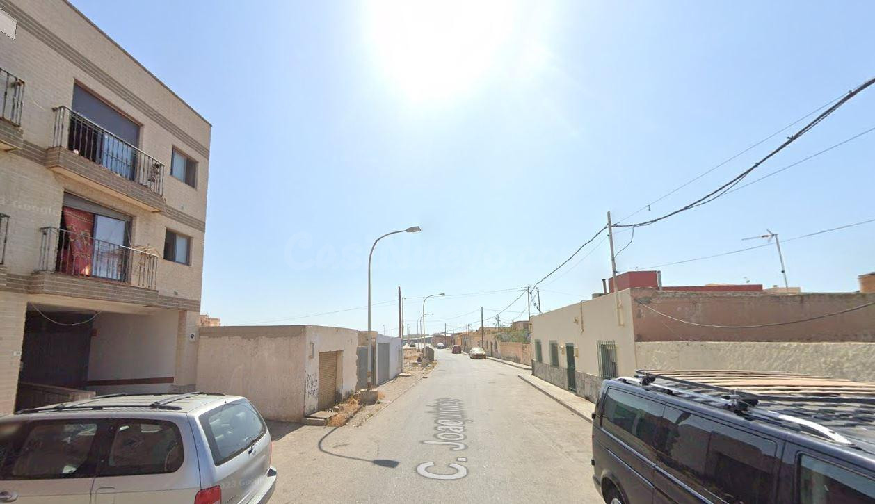 Se vende casa OKUPADA en Rúa Joaquinico 36 Roquetas de Mar,  - foto 3