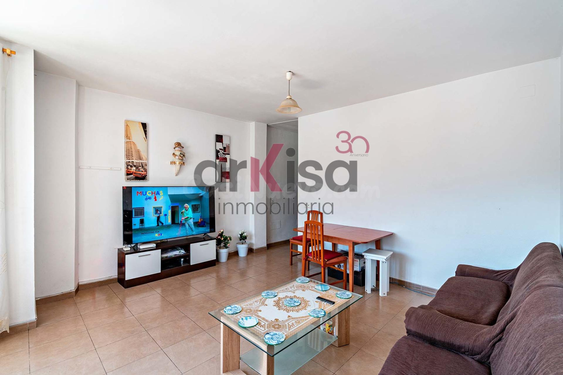 Amplia vivienda exterior de 3 dormitorios con opción de gara - foto 5