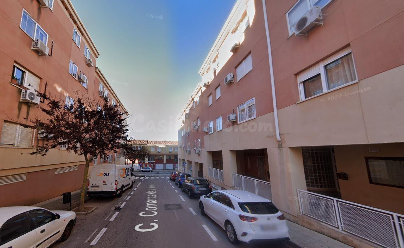Se vende piso OKUPA en Cáceres (Cáceres).