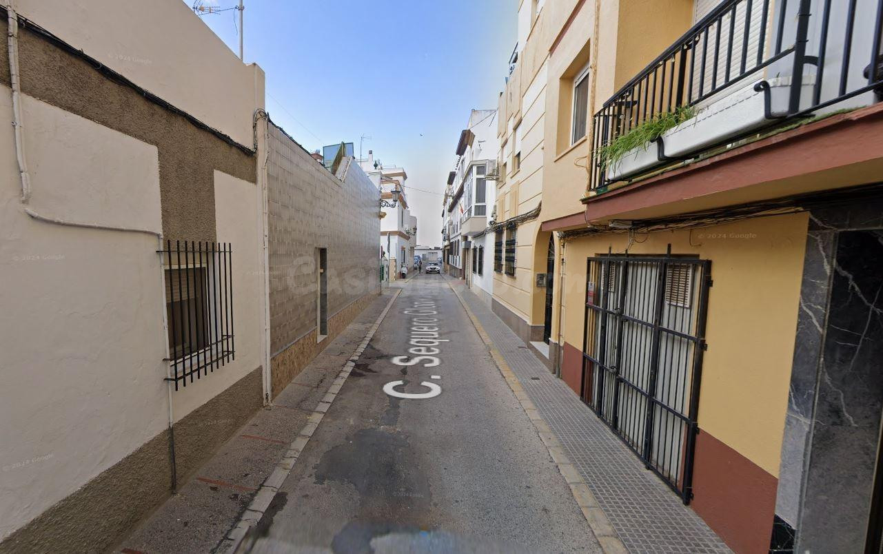 Se vende piso OKUPADO en Sequero Glorieta San Fernando (Cádi - foto 2