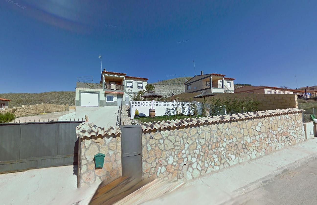 Se vende casa independiente OKUPA en Barajas de Melo (Cuenca - foto 3