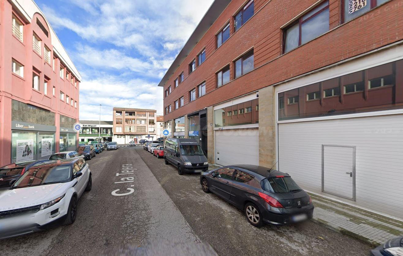 Se vende oficina OKUPA en Santander (Cantabria). - foto 2