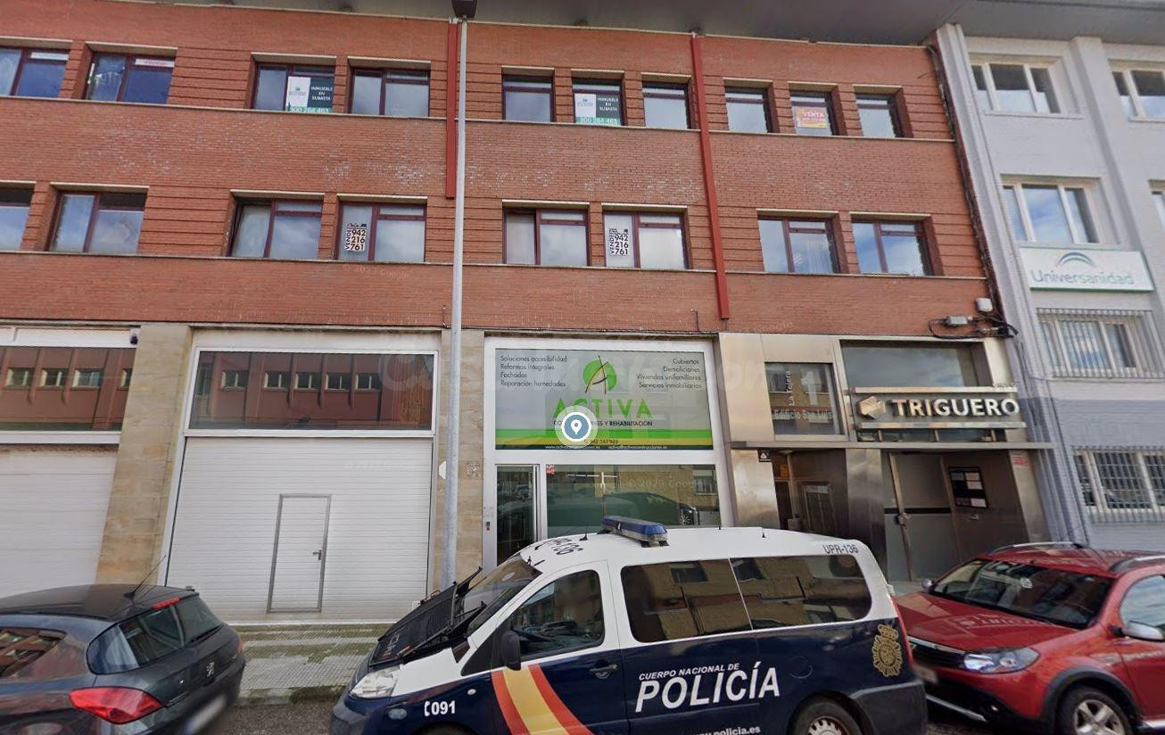 Se vende oficina OKUPA en Santander (Cantabria). - foto 3