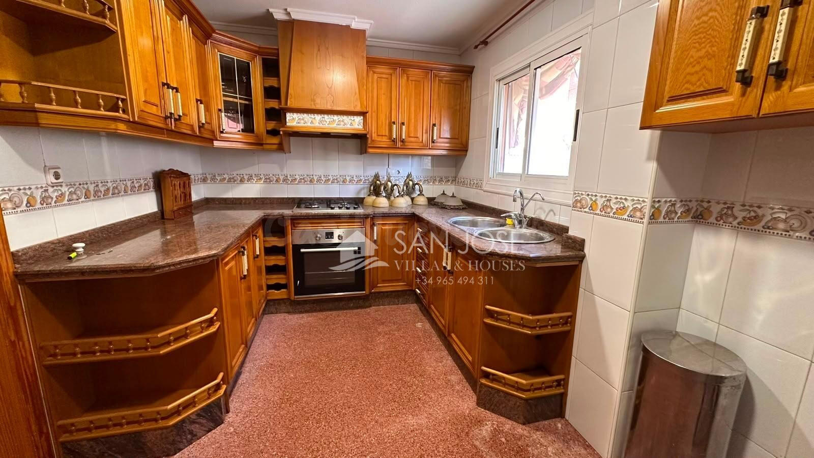 VENTA DE BONITO BUNGALOW EN ASPE, ZONA ASILO-CAMINICO DE ELC - foto 2