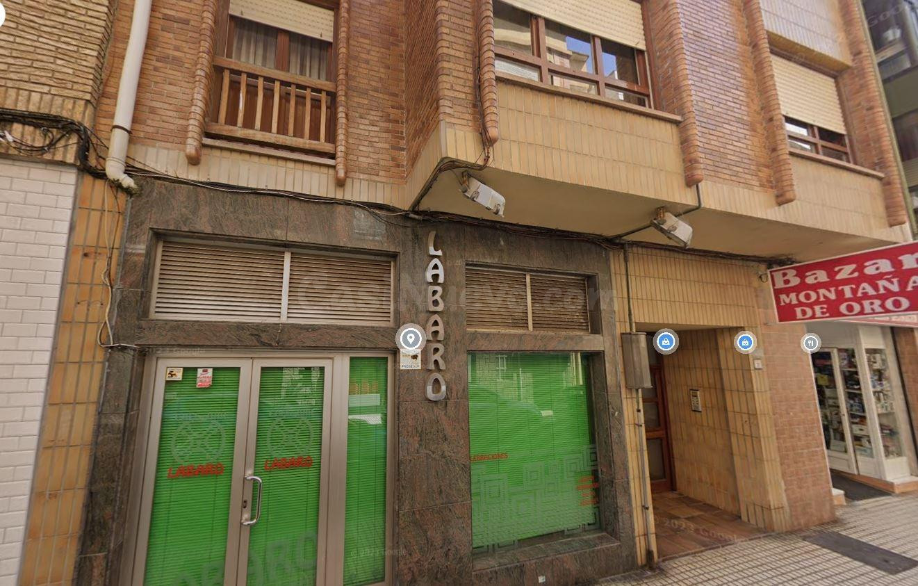 Se vende piso OKUPA en Santoña (Cantabria). - foto 3