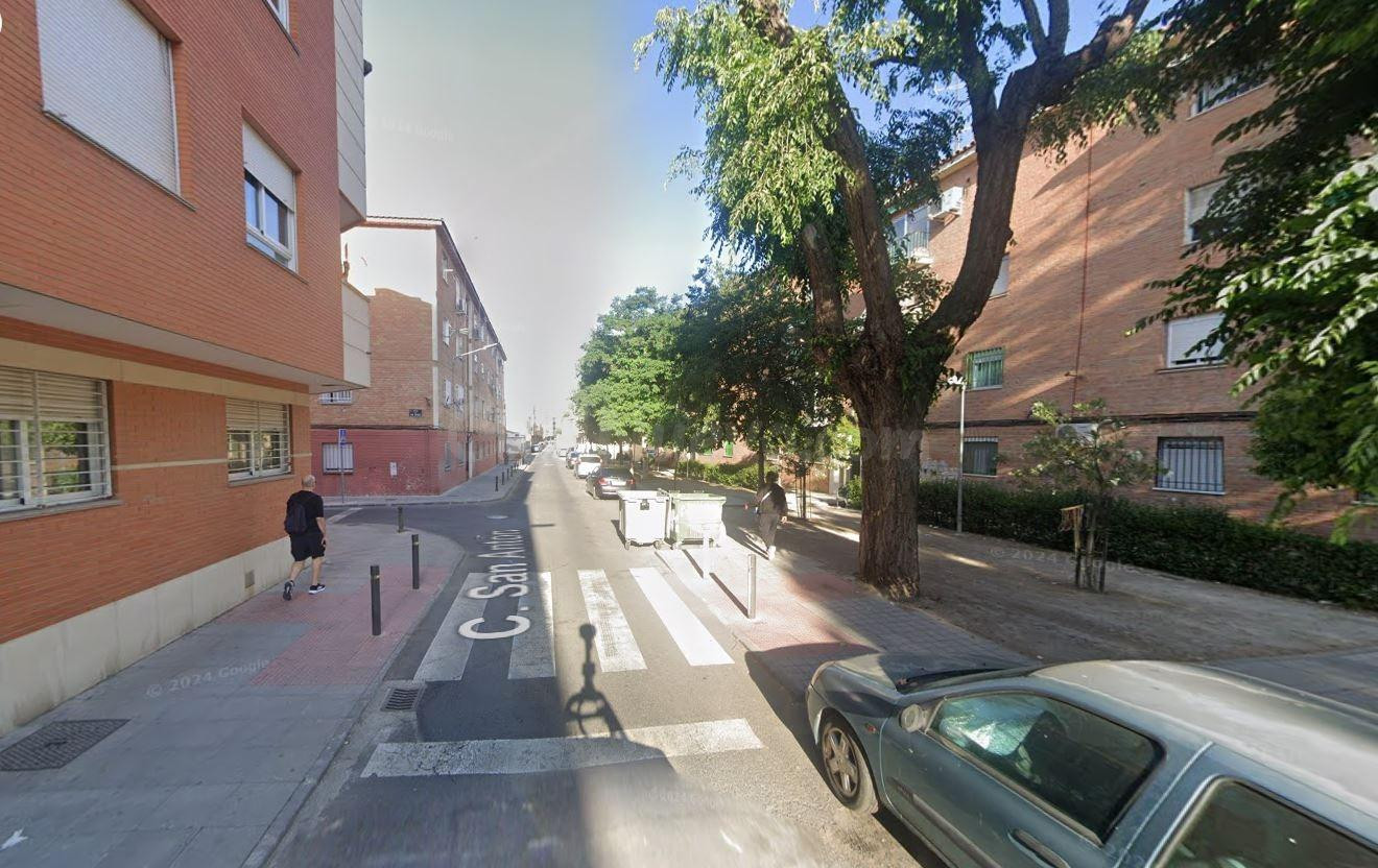 Se vende piso OKUPA en Ciudad Real (Ciudad Real). - foto 2