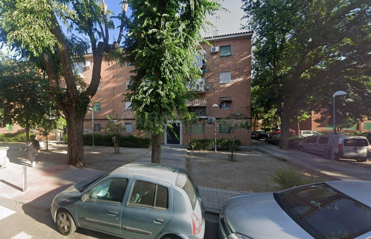Se vende piso OKUPA en Ciudad Real (Ciudad Real). - foto 3