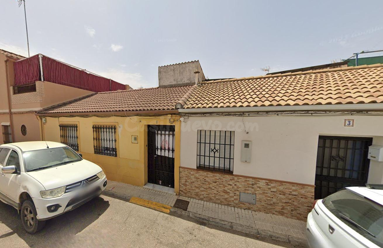 Se vende piso OKUPA en Ant Del Casti Posadas (Córdoba) - foto 3